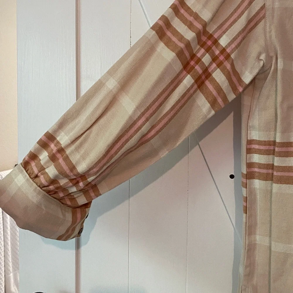 Spell plaid button up - Picture 2 of 4